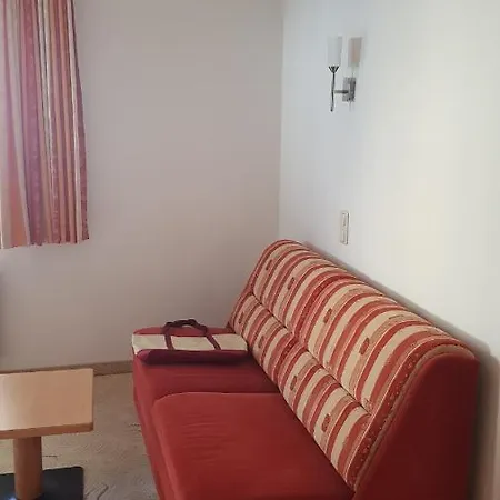 Apartment Easy Living