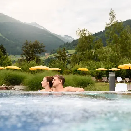 Easy Living Apartment